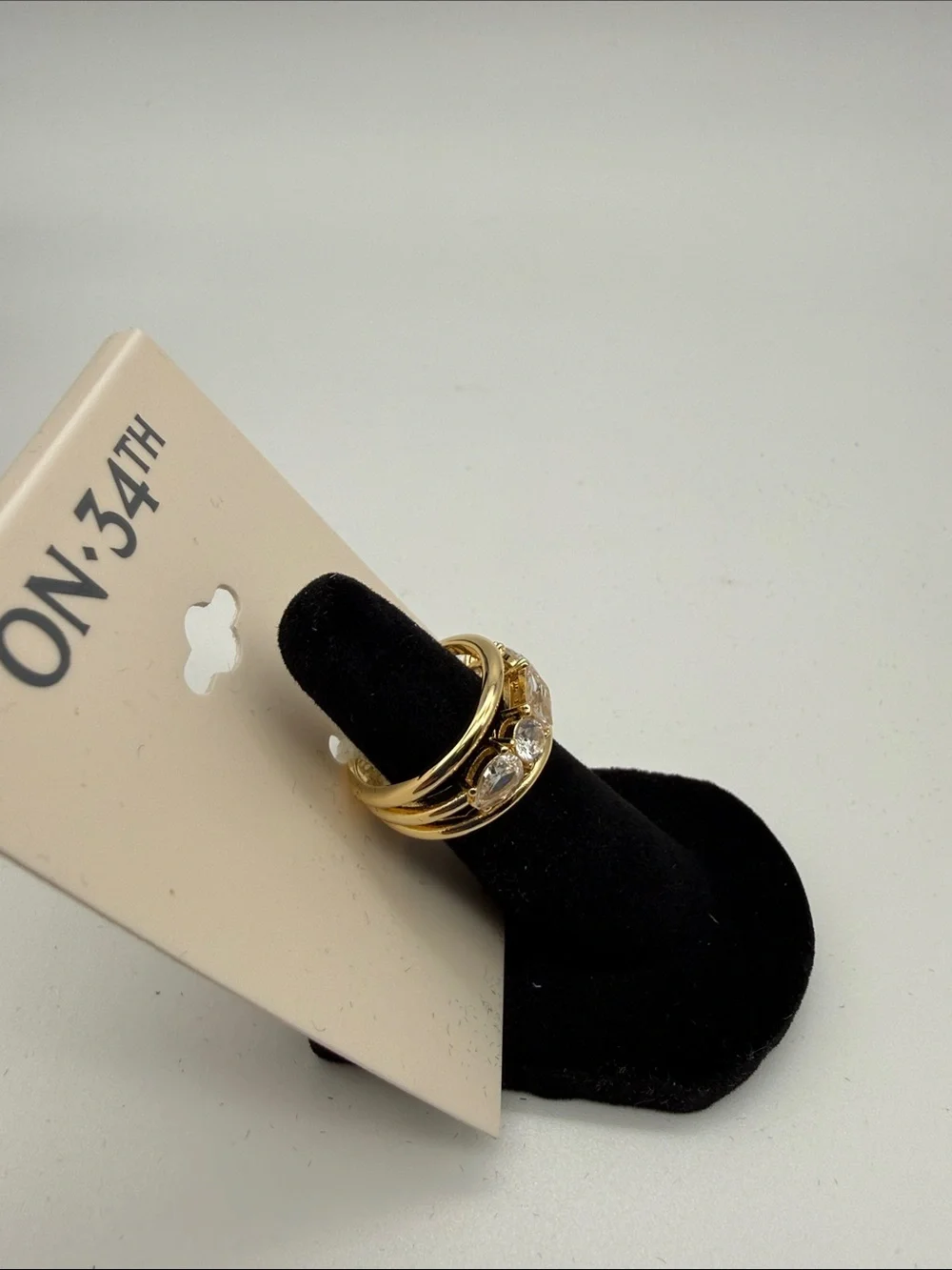 ON 34th on·34th gold
